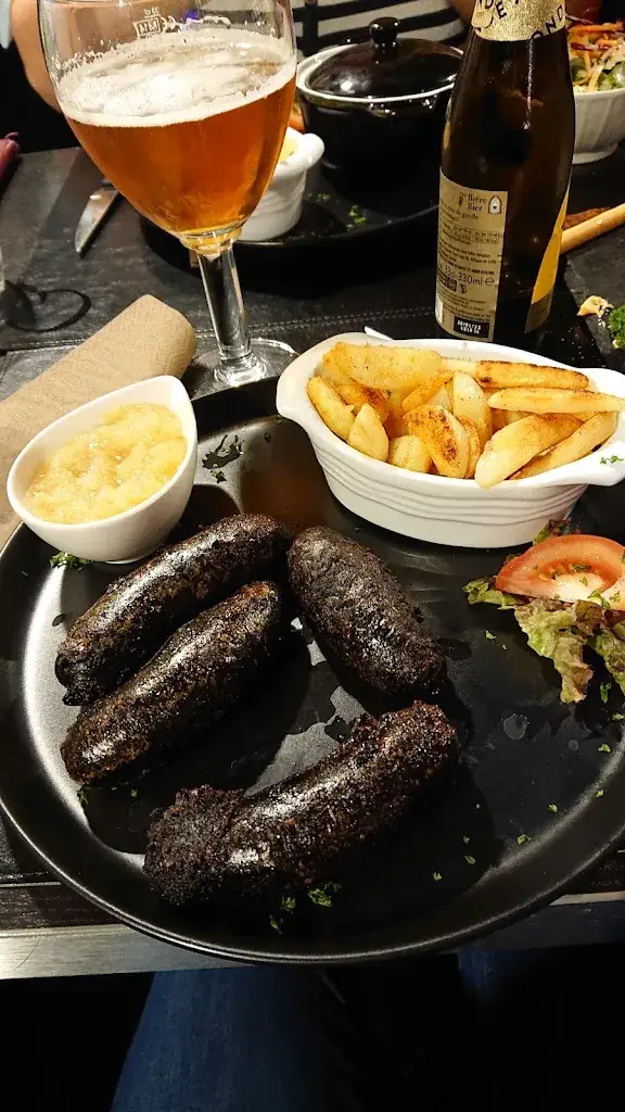 Menu_Restaurant Mise en scène , Grillades , steak sur Pierre chaude . Cuisine française ._Luxembourg_immagine_4