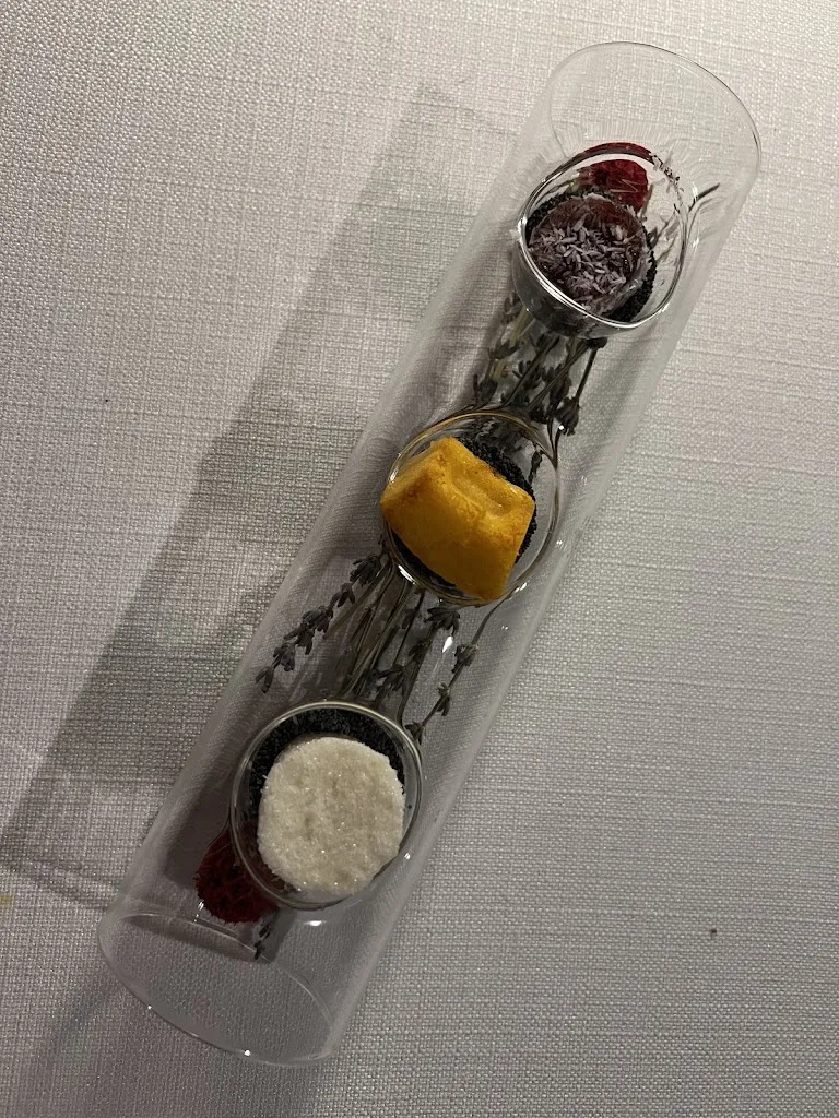 Luis Gaia Braz_Restaurant FeVi Bosque_Luxembourg_review