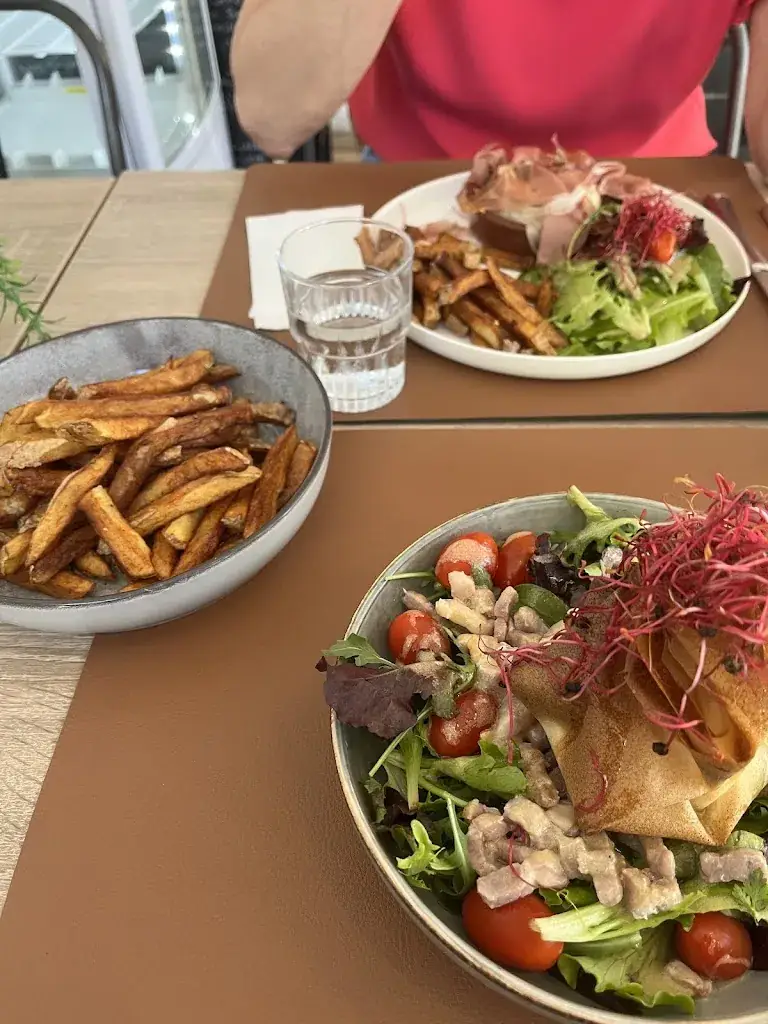Lily_Restaurant Le Bazeilles_Toulon_review