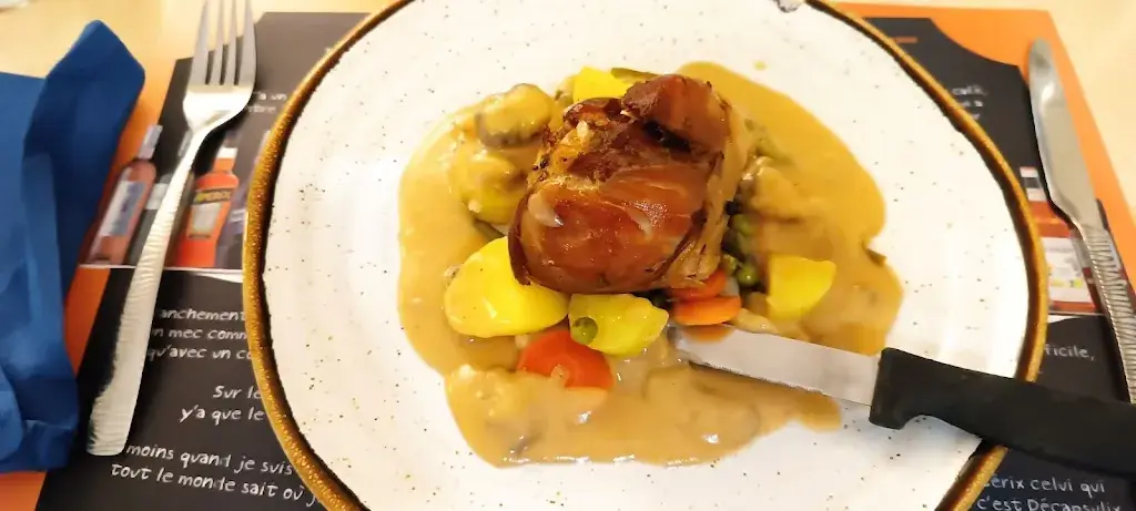 Jerem ALL (JeremAll)_La Déesse_Sedan_review