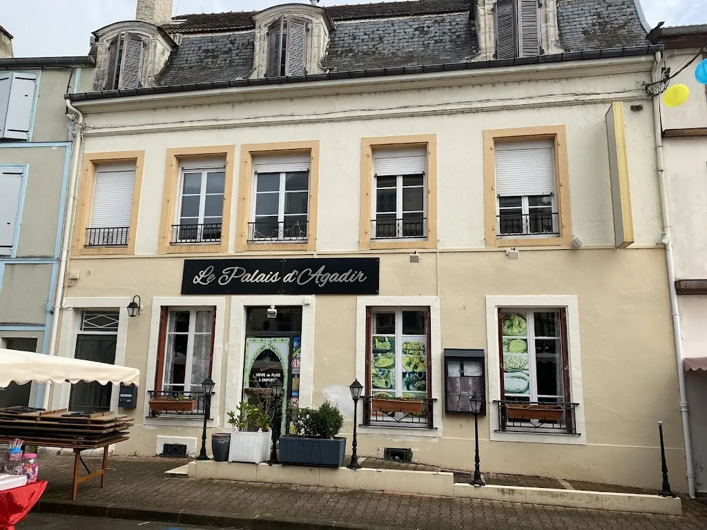 Regis DEVALLE_Le palais d'Agadir_Bar-sur-Aube_review