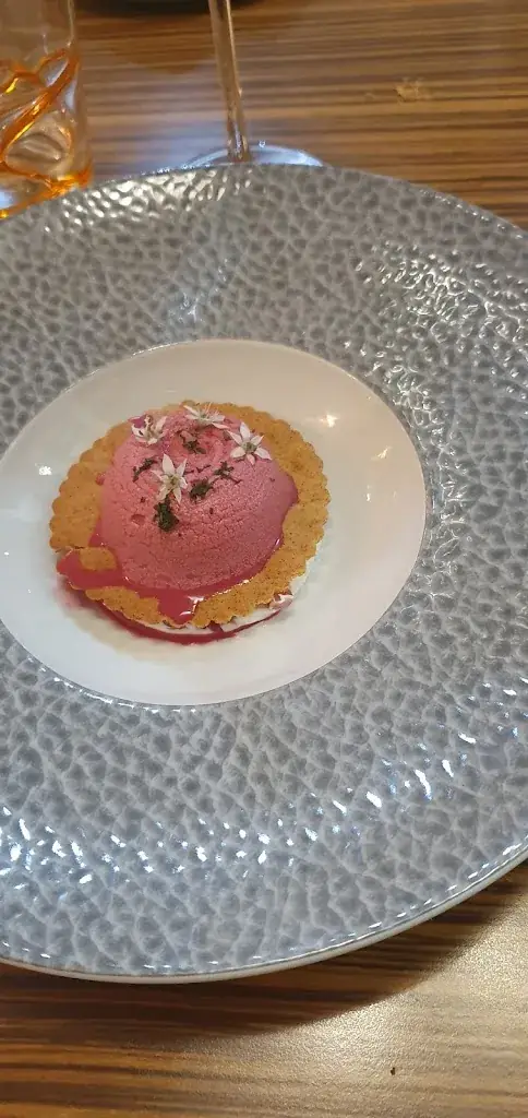 Sandrine COLIN_Au Pré D'Chez Vous_Crémieu_review