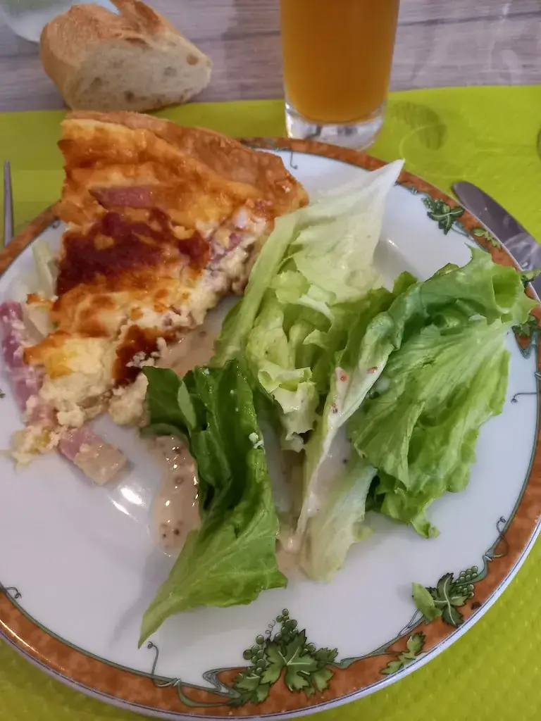 Menu_La petite auberge_Arsonval_image_5