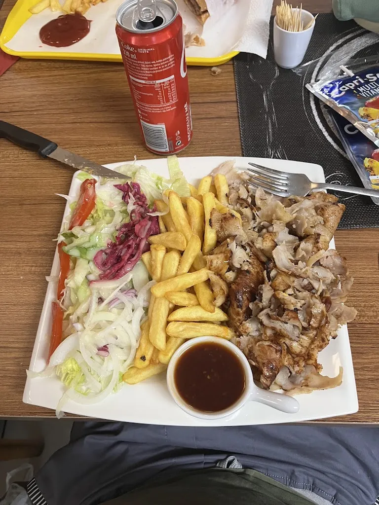 Sean Zamanian_City Kebab_Bar-sur-Aube_review