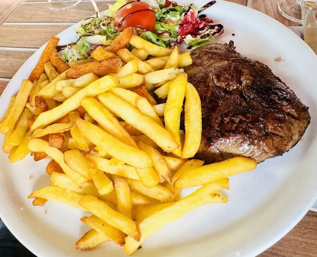 RELAIS DU CLOITRE_Crémieu_slider_image_2