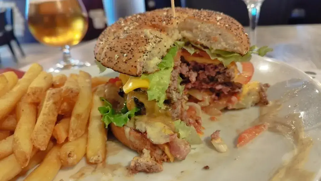 Au Petit Four Pizzeria_Warmeriville_slider_image_2