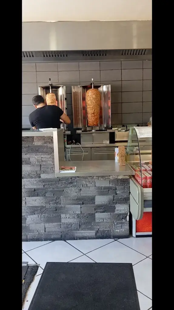 David Waslet_Kebab O Delices_Bazancourt_review