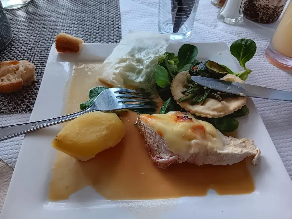 L'Escapade_Bar-le-Duc_slider_image_3