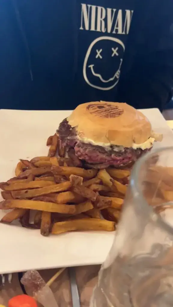 L’entrepotes_Bar-le-Duc_slider_image_2