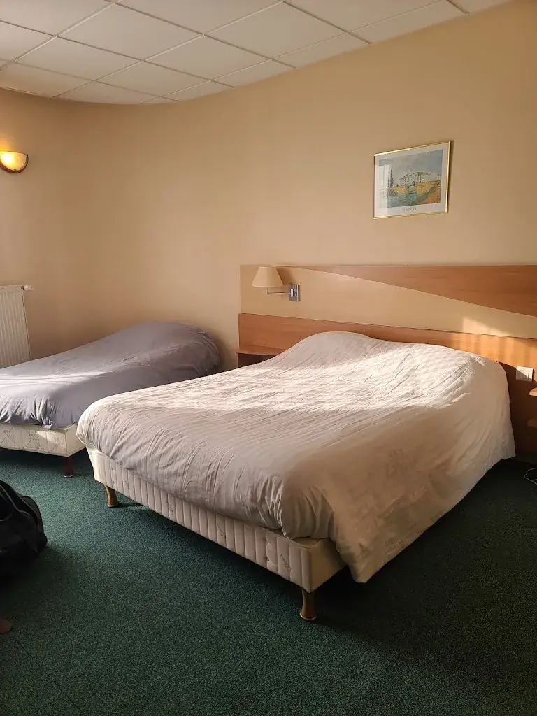 Hôtel Restaurant Bellevue_Longeville-en-Barrois_slider_image_2