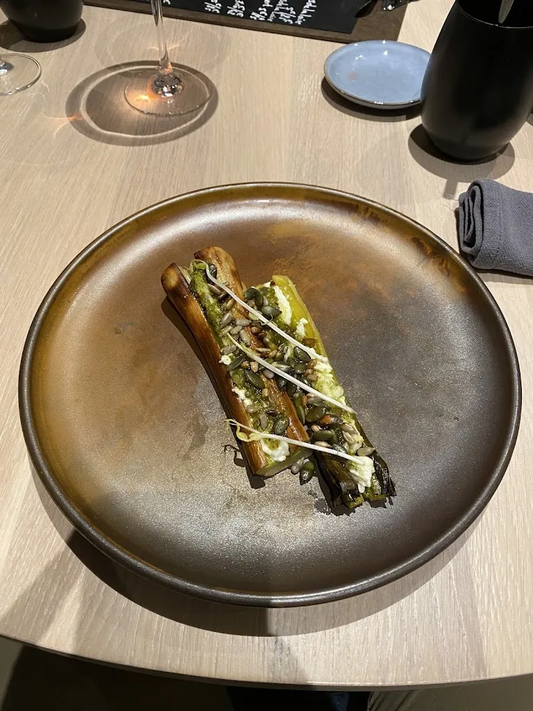 Lukáš Zeman_Les Parages_Bennwihr_review