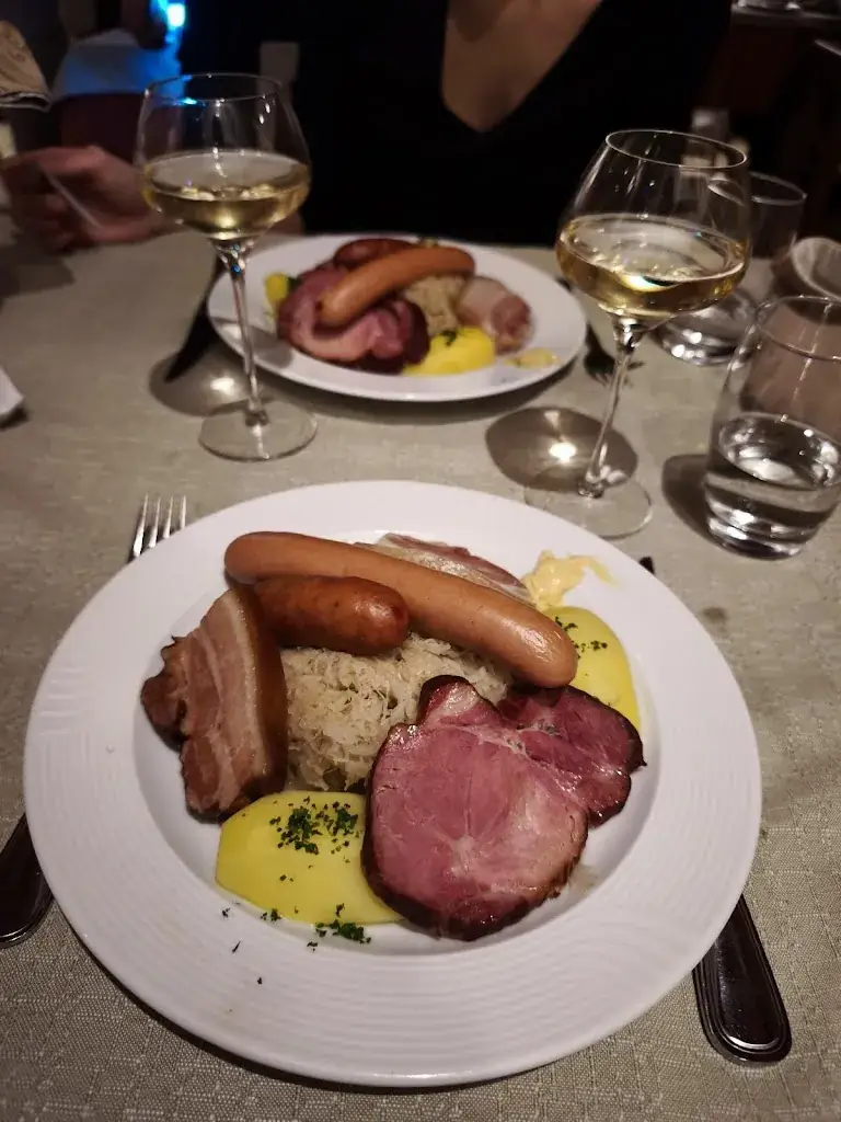 Auberge A l'Agneau Blanc_Beblenheim_slider_image_2