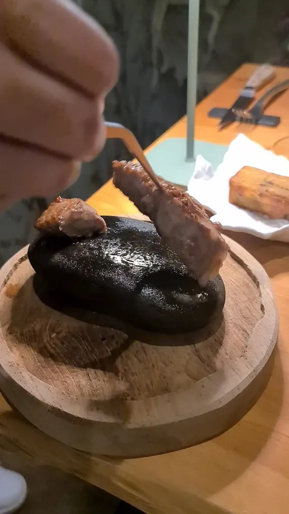 La table de Jérôme PAQUIN - Le Gaulois restaurant gastronomique entre Bâle et Mulhouse_Bartenheim_slider_image_2