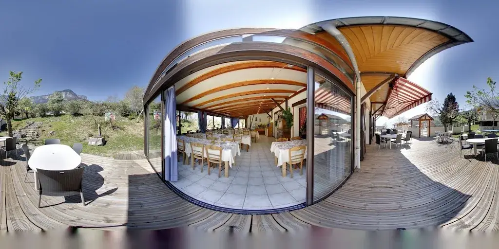 Auberge Du Pas De L'Alpette restaurant in Chapareillan