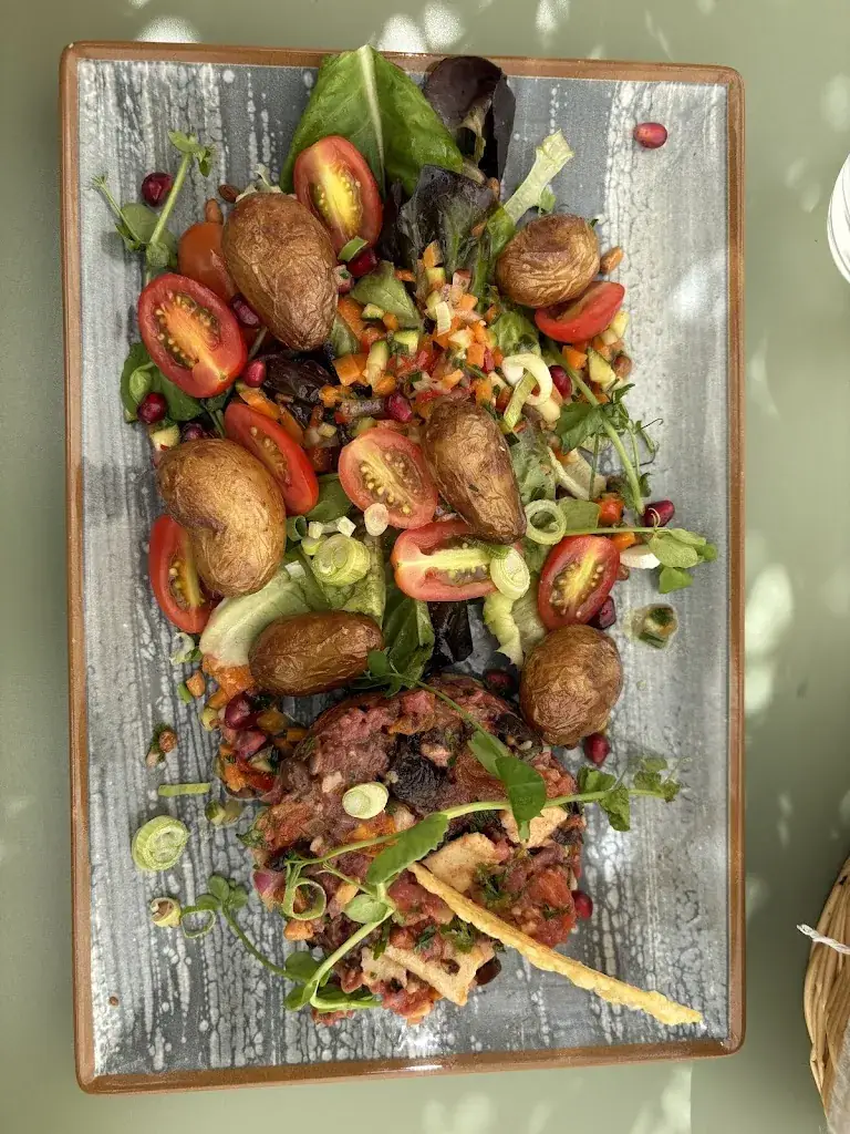 Edwin Rim_Restaurant Maison Sainte-Victoire_Saint-Antonin-sur-Bayon_review