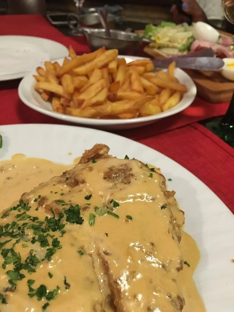 Alireza Parpaei_Le Pastoral_Huttenheim_review