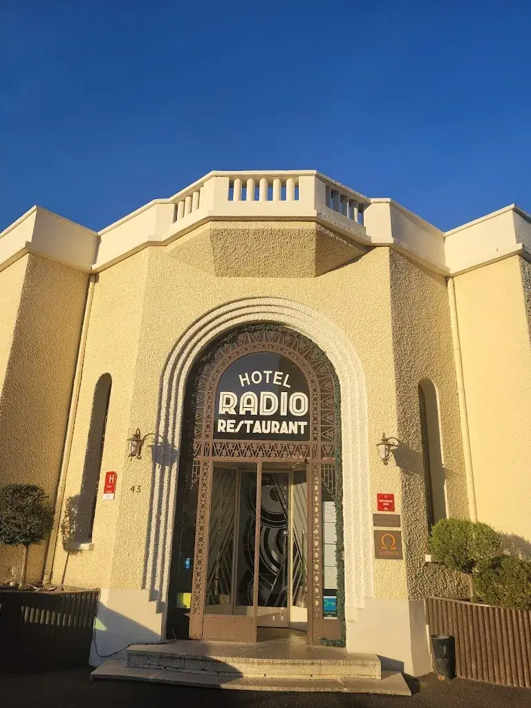 Restaurant @ Le Radio restaurant in Chamalières