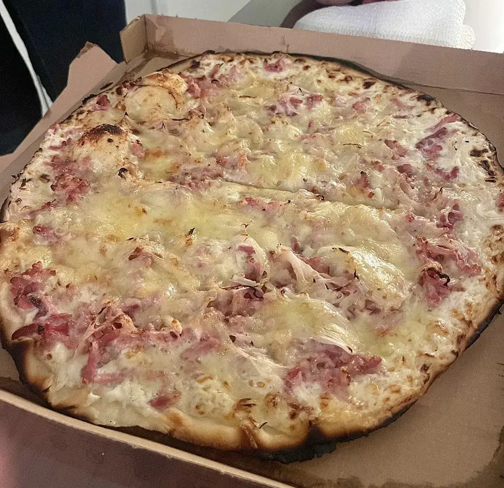 Ivan Schnelzauer_CHEZ PASCAL_Bischoffsheim_review