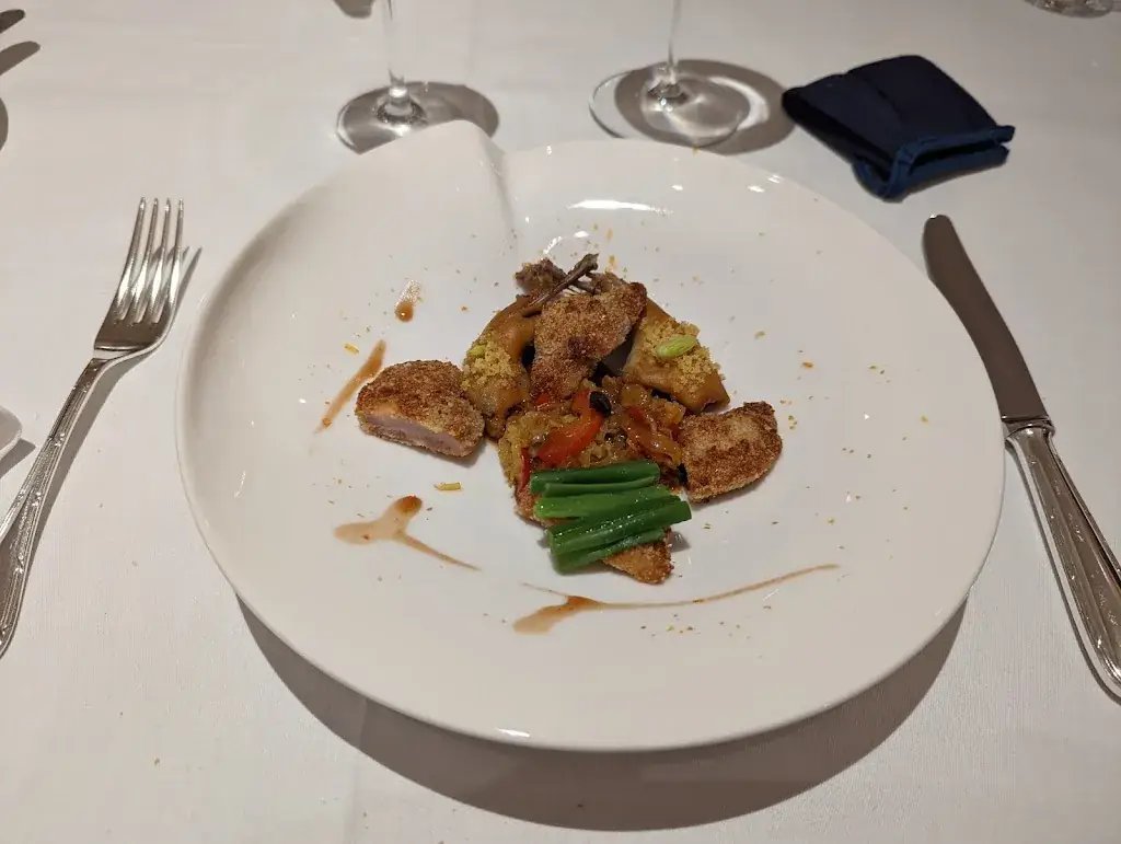 Antonin Gay_La Bonne Auberge_Stiring-Wendel_review