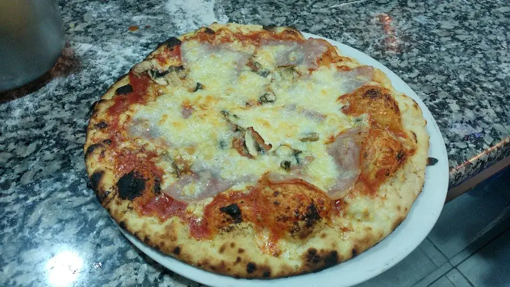 La Tavola de J.J._Behren-lès-Forbach_slider_image_2