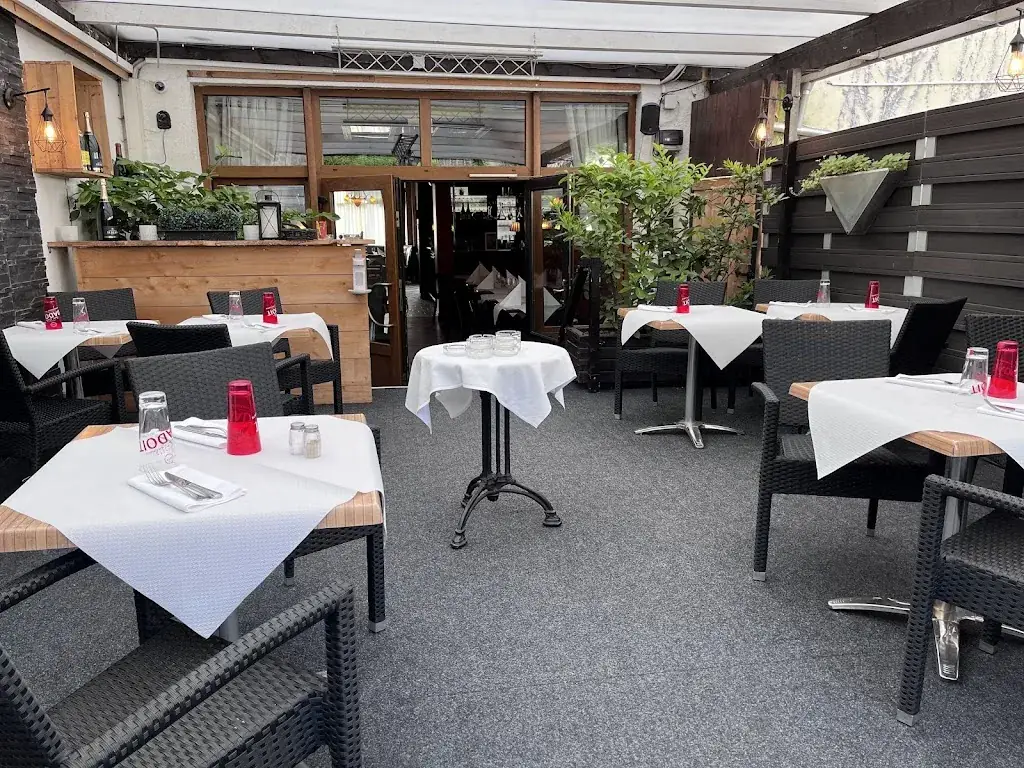 Bouillon les coulisses restaurant in Forbach
