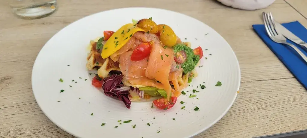 Cesar Gallardo_Umberto's_Forbach_avis