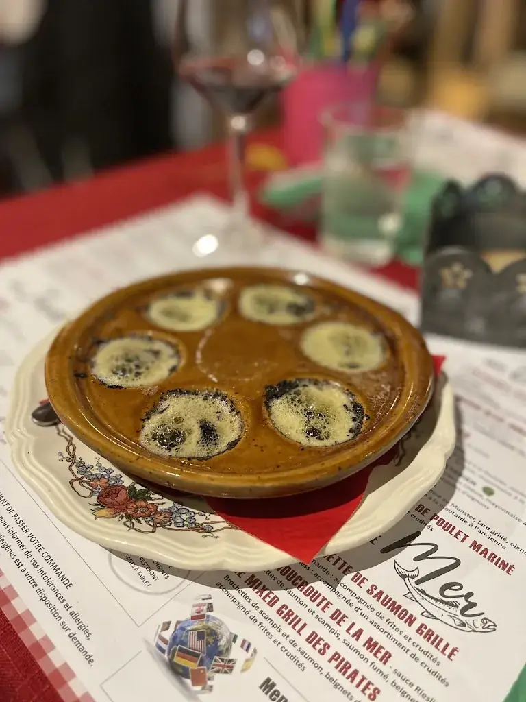 Jayson Tan_Le Caseus_Thann_reseña