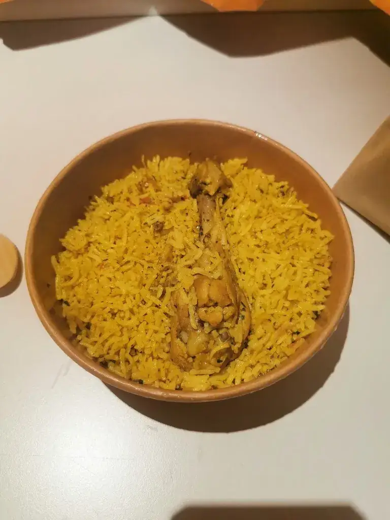 Rajib Hoque_Helloo chicken_Saint-Dizier_review