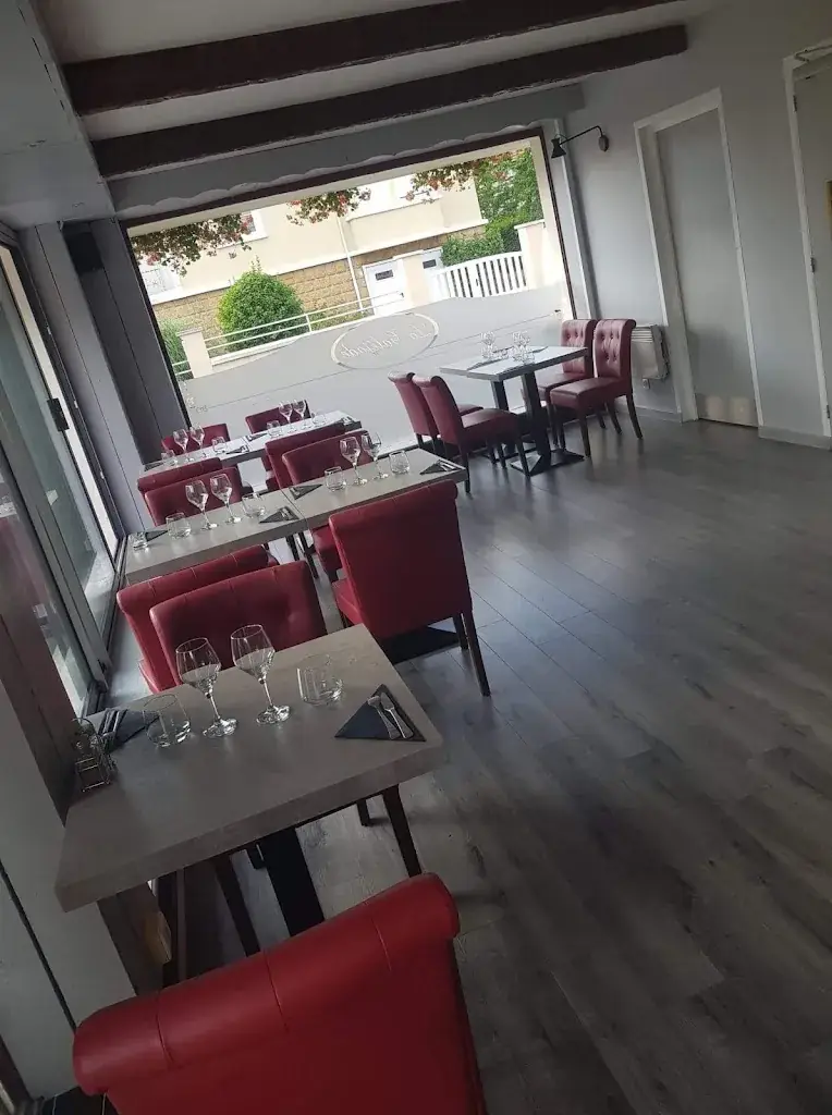 La Galejade SARL_Carignan_slider_image_1