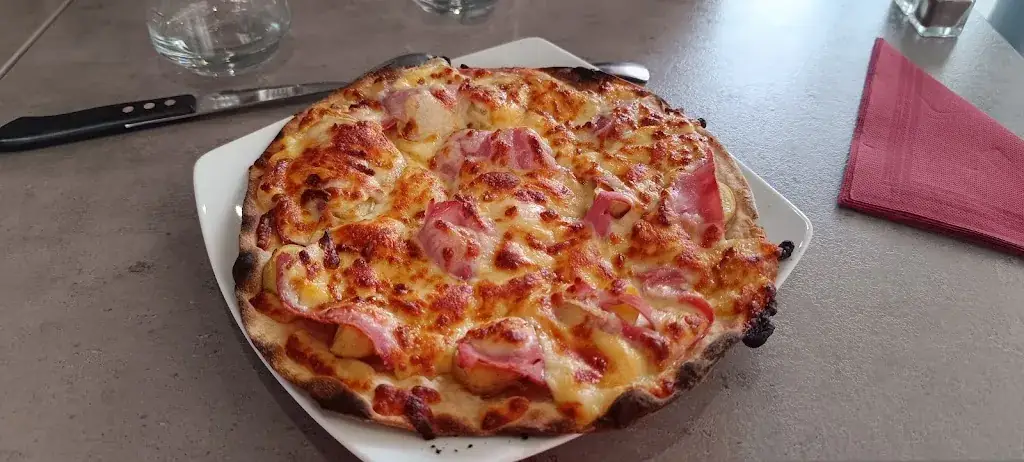 La Galejade SARL_Carignan_slider_image_3