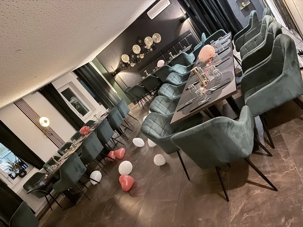 The moon restaurante en Bischheim