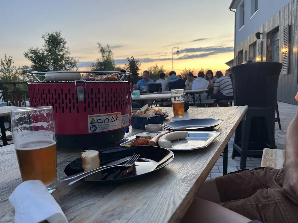 Bénédicte K_Brasserie BTB_Petit-Réderching_review