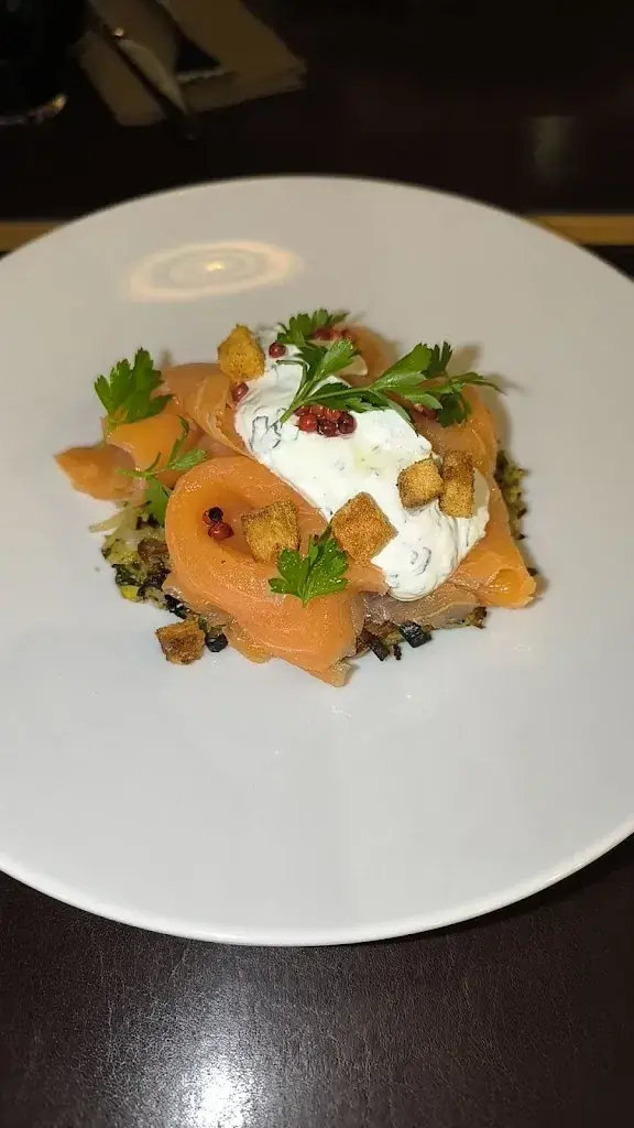 Yannis Armede_La Table de Mamie Martine_Hottviller_review