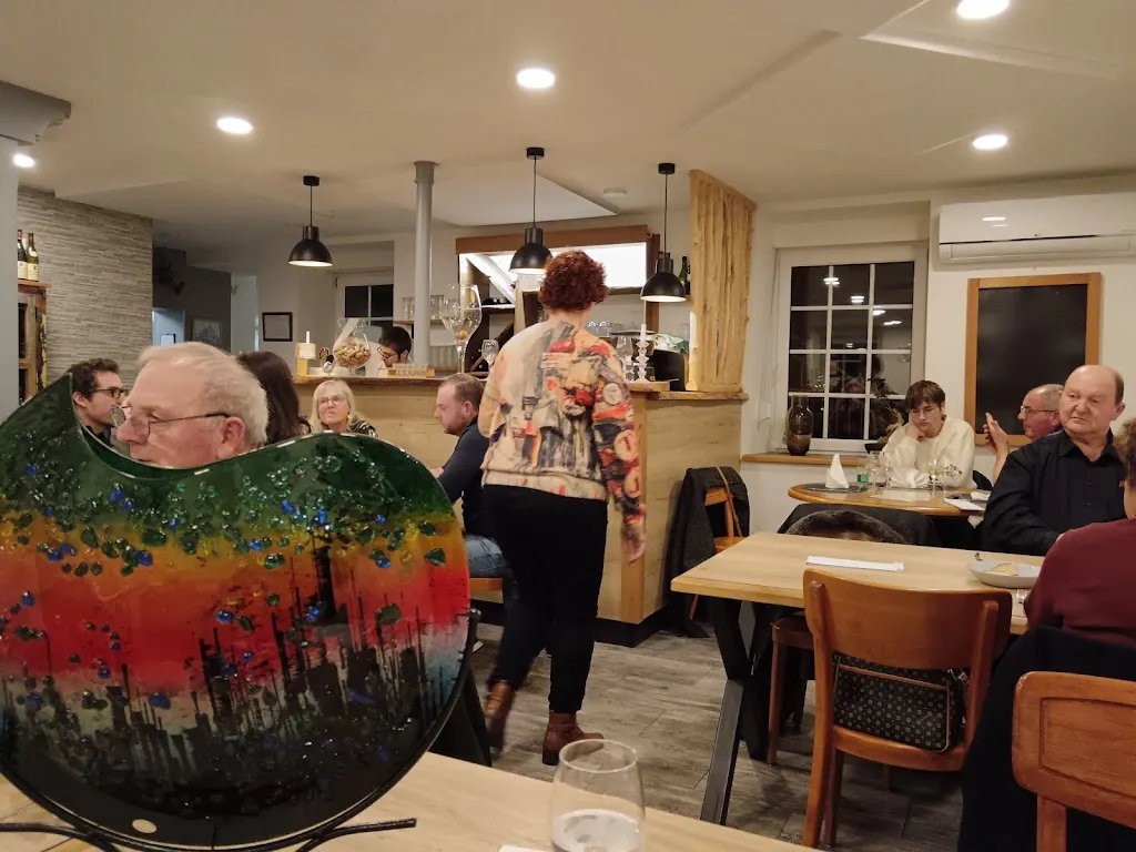 Le Meisenthal restaurant in Meisenthal