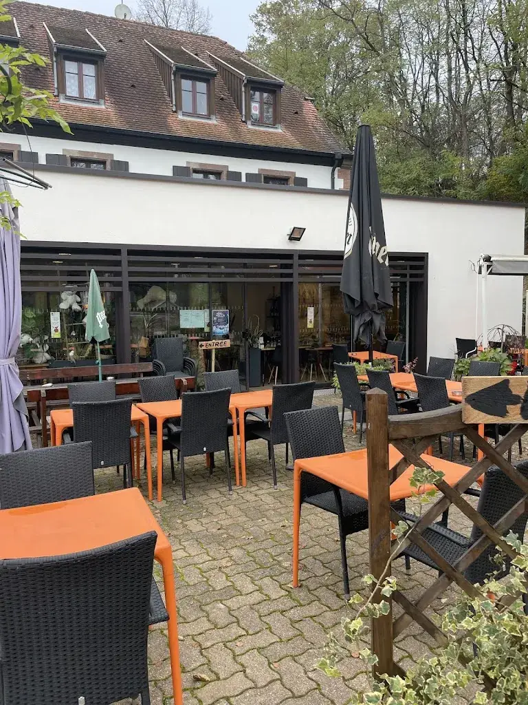 Restaurant "L Auberge du moulin d eschviller restaurant in Volmunster