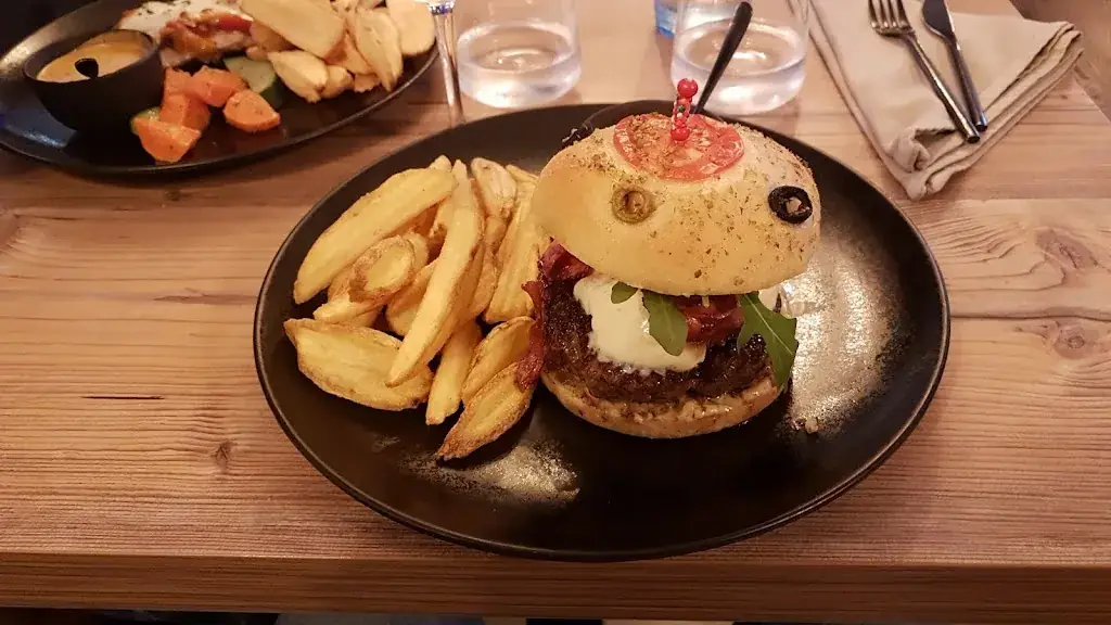 La Petite Auberge_Sarreguemines_slider_image_2