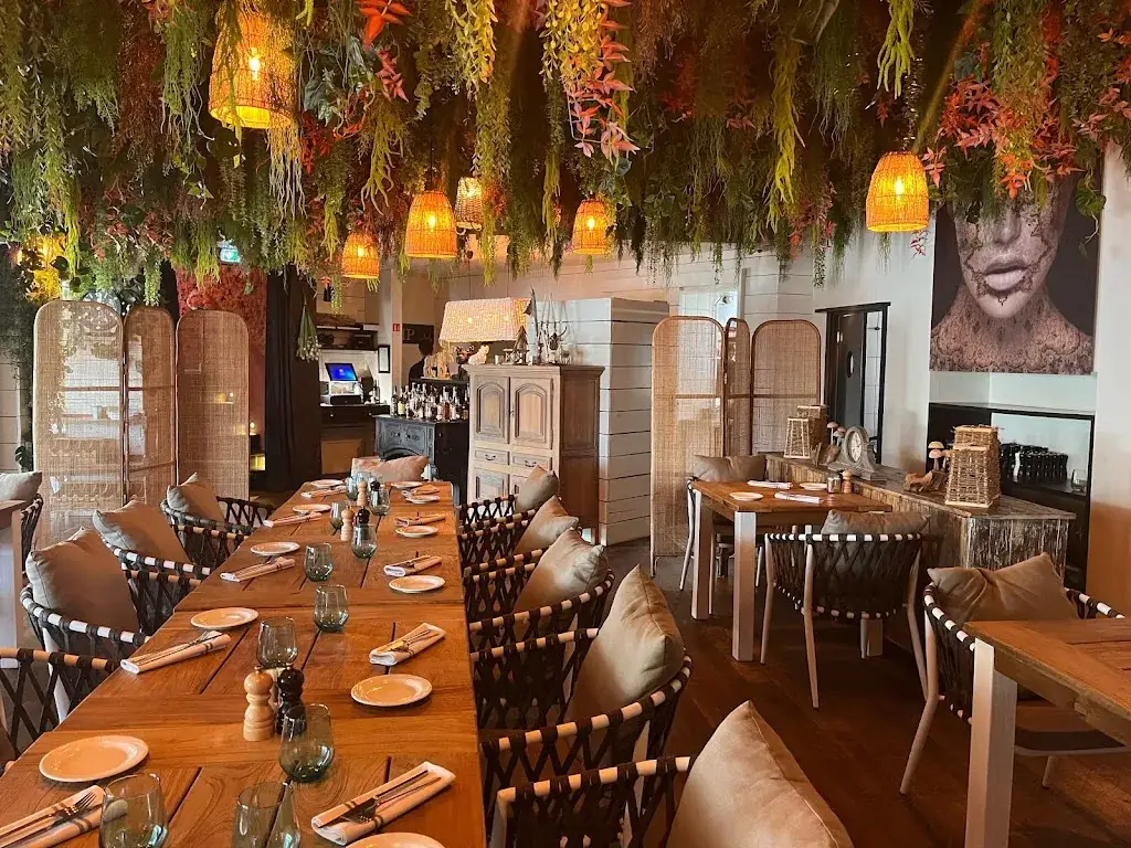 Elch Club-Restaurant_Luxembourg_slider_image_1