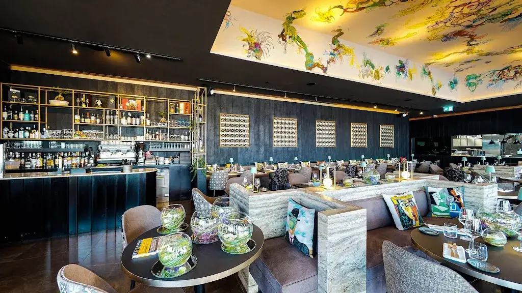 Skybar Restaurant-Bar restaurante en Luxembourg