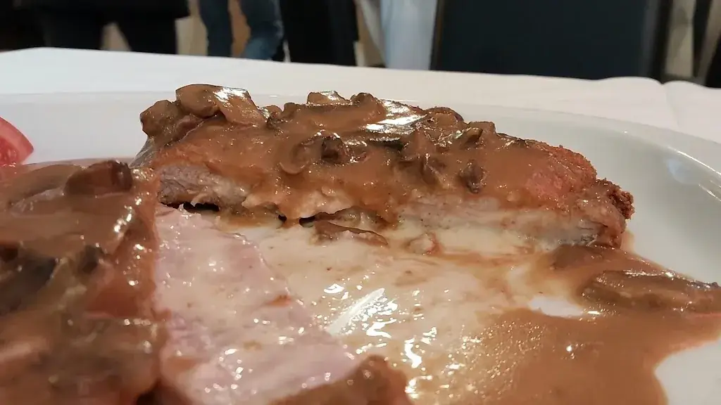 Restaurant Am Bureck_Luxembourg_slider_image_2