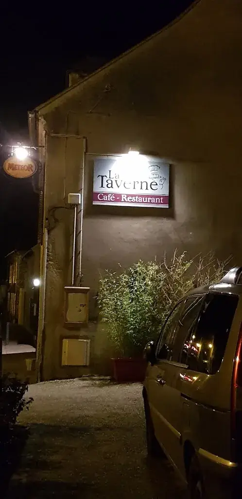 Lamia ;_La Taverne_Chantelle_review