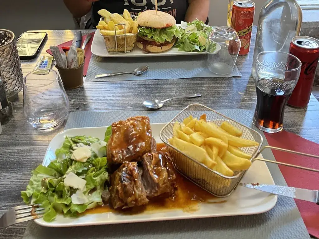 La Taverne_Chantelle_slider_image_3