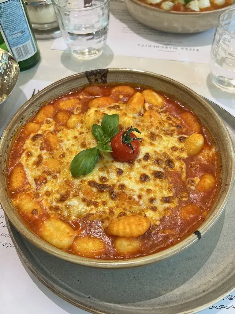 Charel T._Mio & Mio_Luxembourg_review