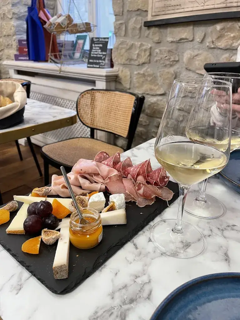 Celine VI_Heart-of-the-cheese-wheel grocery_Luxembourg_review