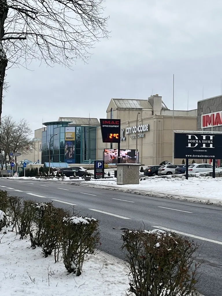 Phoebe Buffet_City Concorde_Luxembourg_reseña