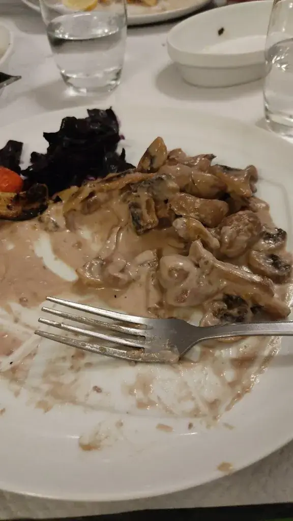 Guillaume Mansuy_Les têtes 2 Mull_Betschdorf_review