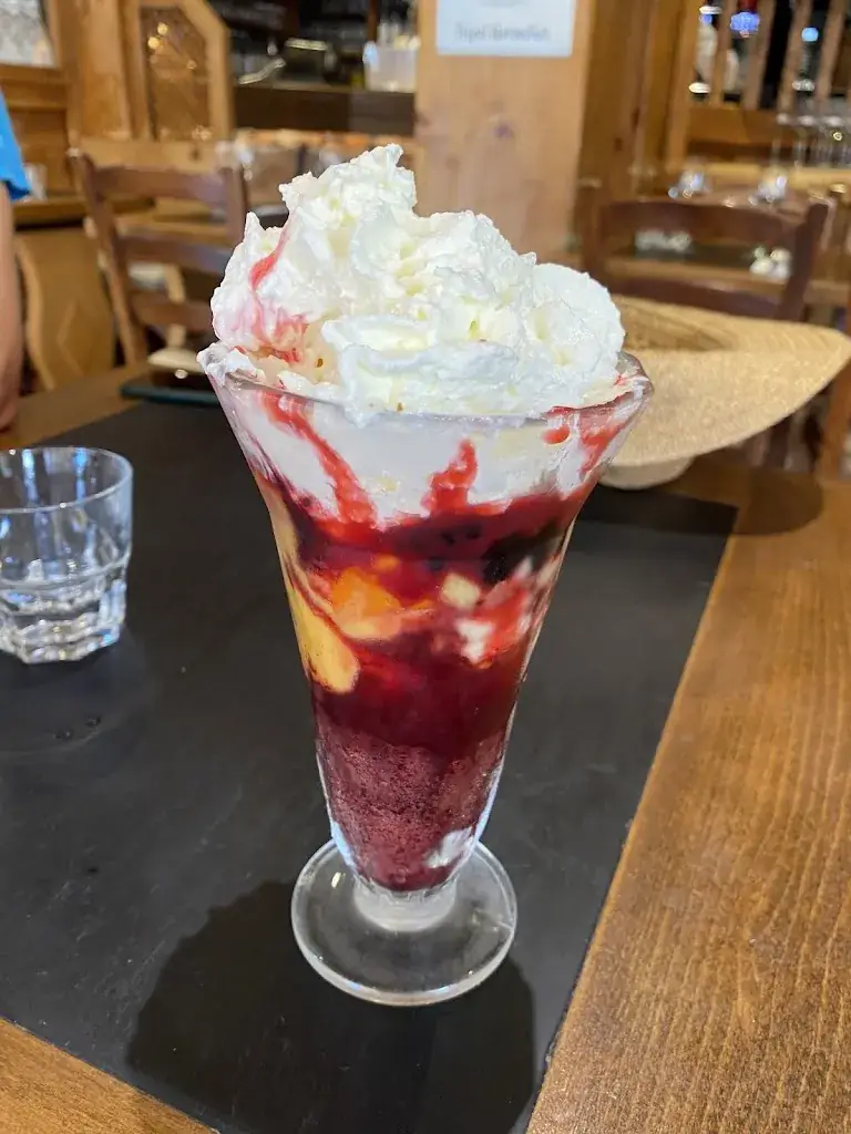 Brya_Le Fiacre_Châtel_review