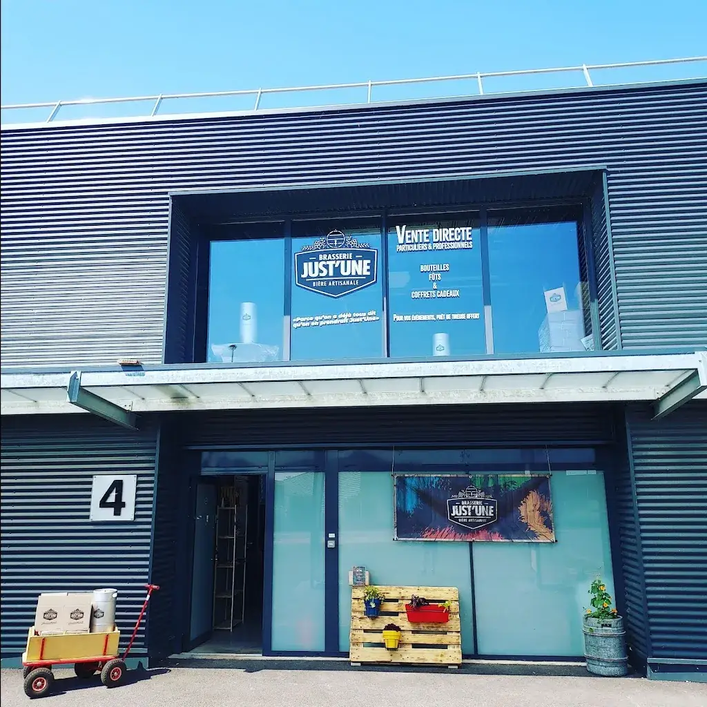 Brasserie Just'Une Restaurant in Blodelsheim