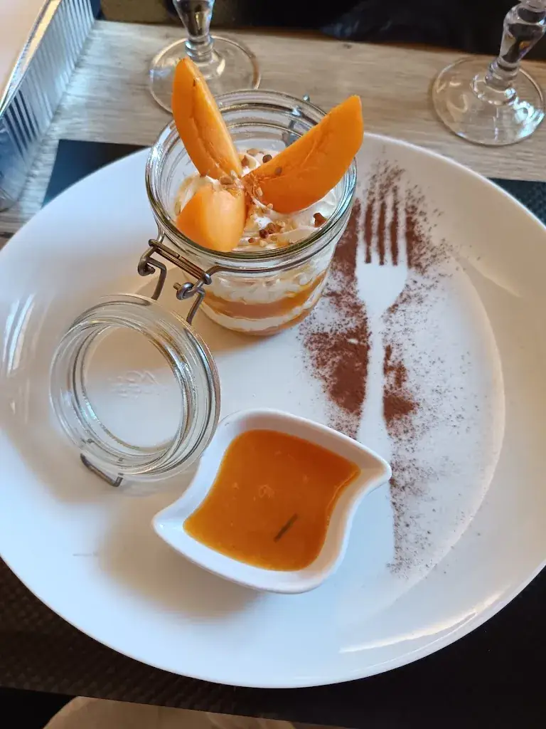 NeRkiXx_ YT_Au Cygne d'Abondance_Blaesheim_review