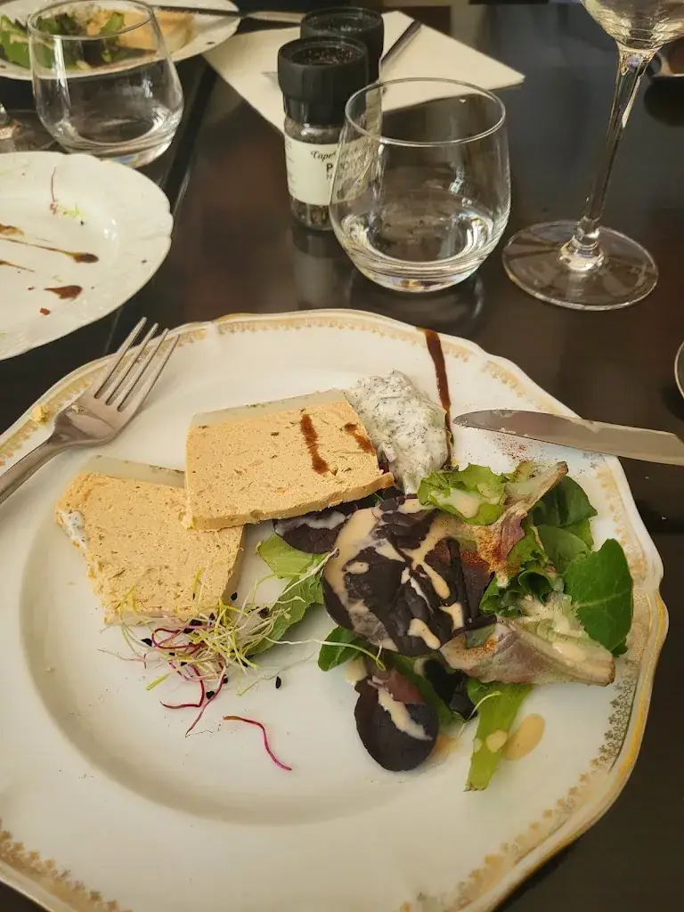 Farid G_Le 1680_Bercenay-en-Othe_review