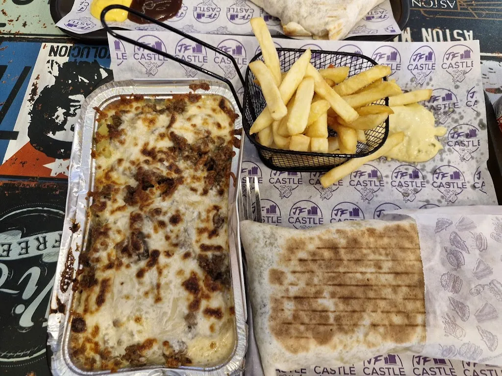 Vianney Nellise_J.F.CASTLE_Bitche_recensione